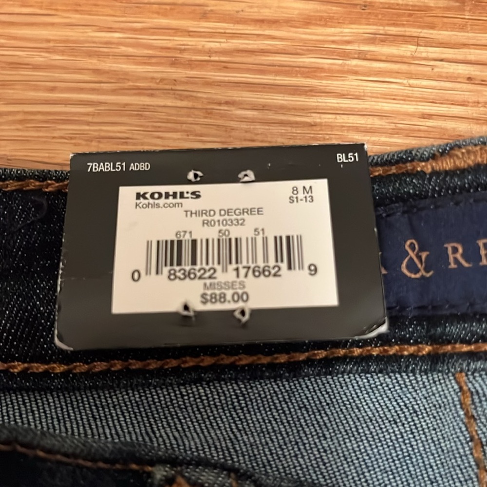Women’s Rock & Republic Bootcut Jeans size 8 - New with tags - Picture 3 of 9